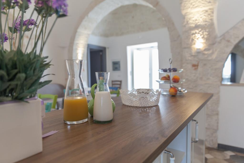 Marinella Suite Home Locorotondo Eksteriør billede